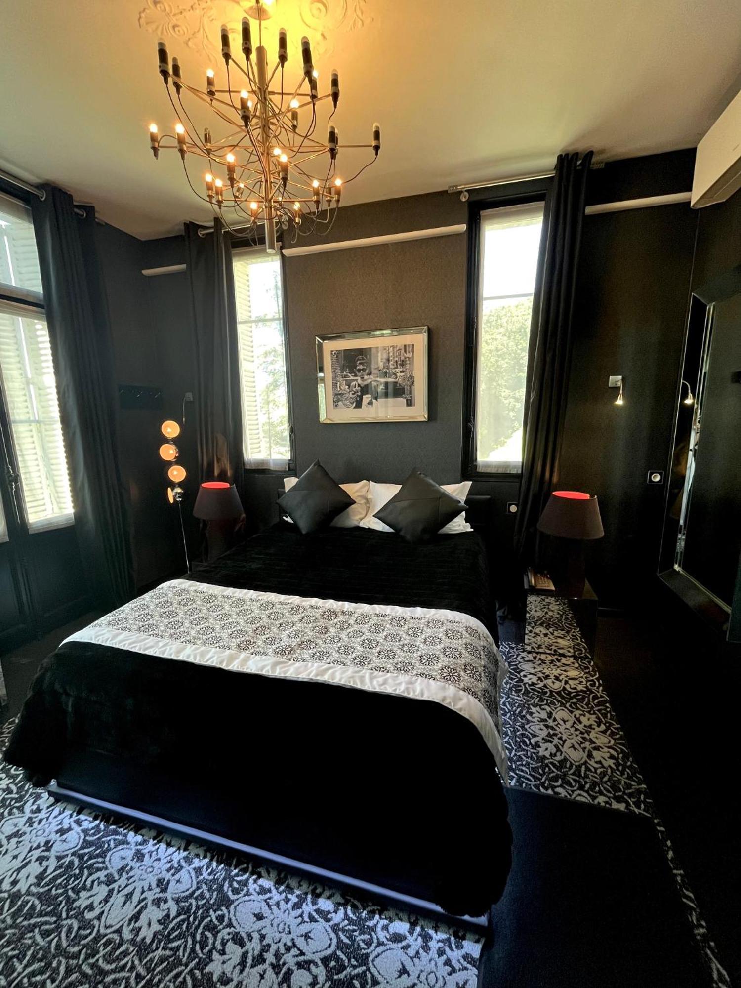 Art Hotel Rochecorbon Bagian luar foto