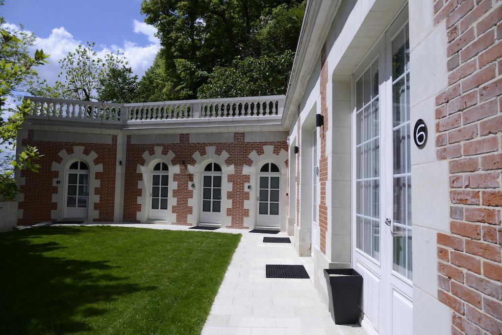 Art Hotel Rochecorbon Bagian luar foto